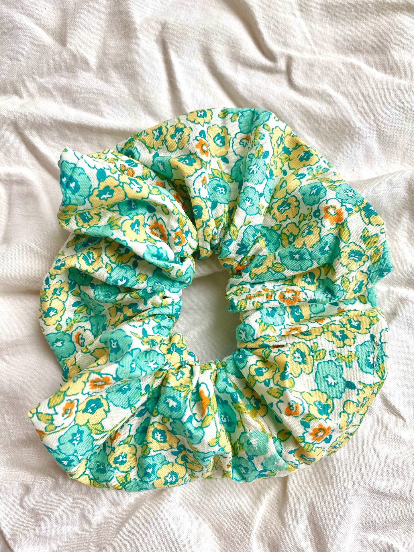 Scrunchie - Veiled blue