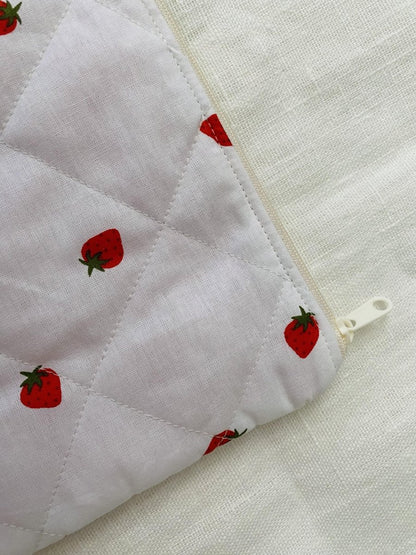 Laptop Sleeve - Strawberry