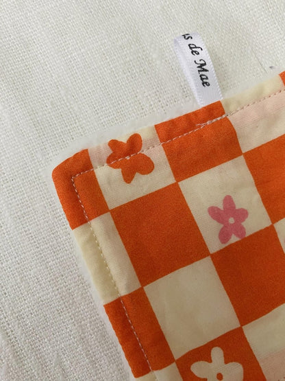 Reusable wipe - Orange flower