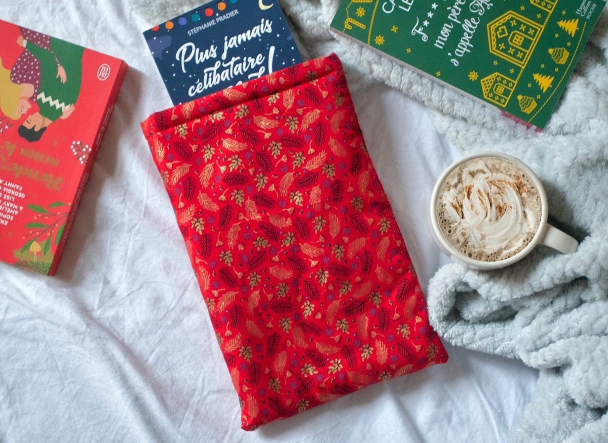 Pochette pour livre de poche - Noel rouge - Les créations de Mae